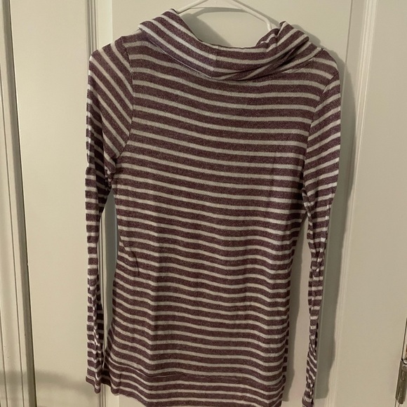 Womens Striped Fuzzy Turtleneck. Size S - Picture 2 of 3